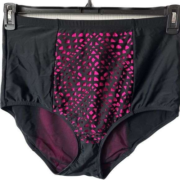 Torrid swim suit bottom 14/16 - Picture 2 of 8